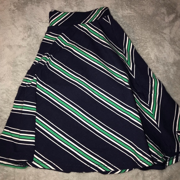 Skater skirt - Picture 1 of 3